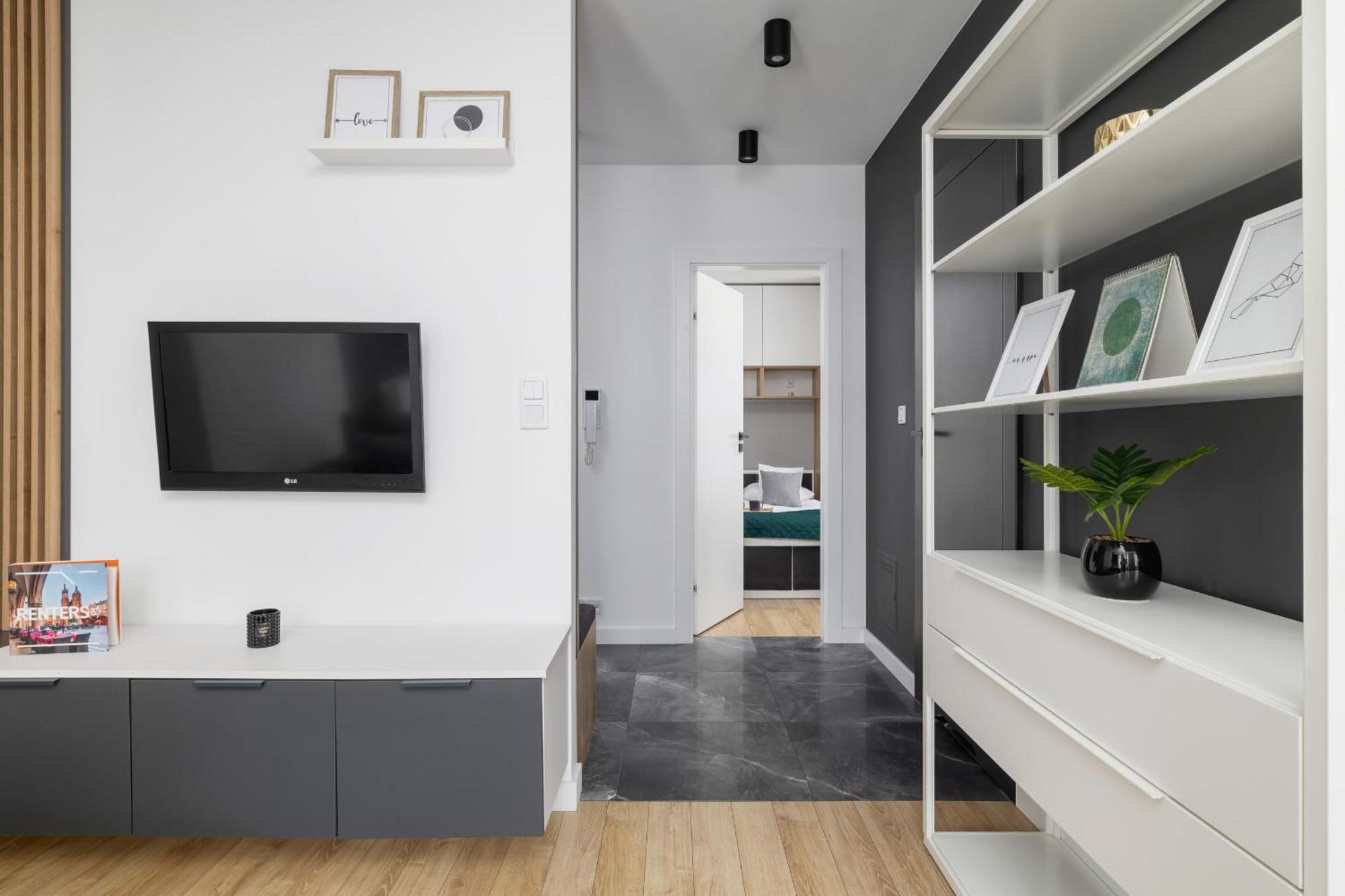 Elegant Apartment In Cracow With Balcony, Parking And Desk By Noclegi Renters Krasków Exterior foto