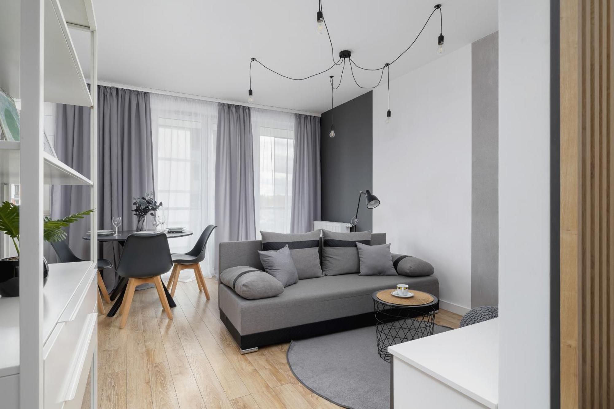 Elegant Apartment In Cracow With Balcony, Parking And Desk By Noclegi Renters Krasków Exterior foto